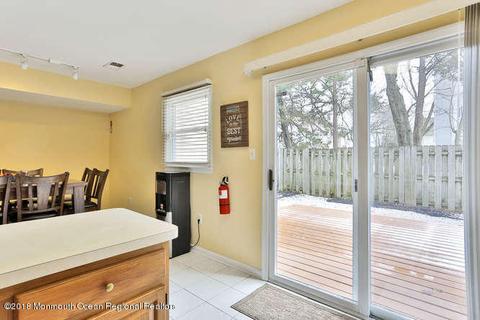 13 Colonial Ct, Jackson, NJ 08527 photo 8
