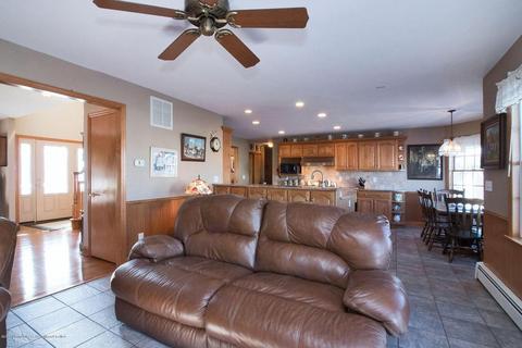 902 Boxer Dr, Forked River, NJ 08731 photo 5
