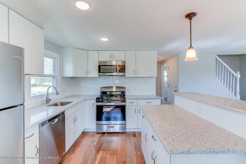 539 Windsor St, Forked River, NJ 08731 photo 6