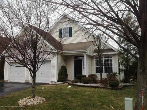 5 Lilac Ct, Holmdel, NJ 07733 photo 1