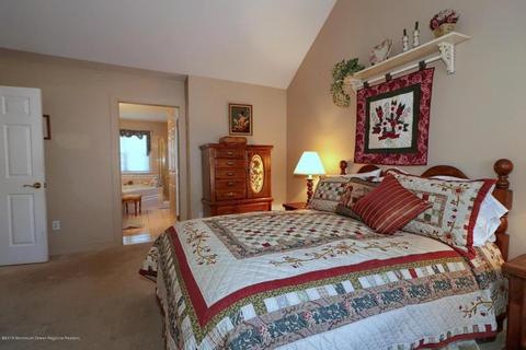 609 Conifer Dr, Forked River, NJ 08731 photo 35