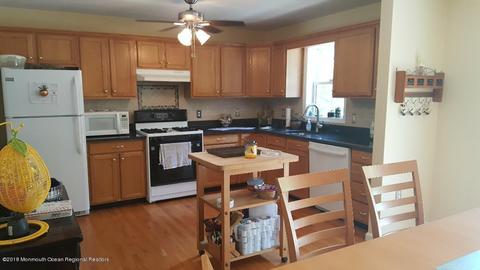 99 Willow Dr, Jackson, NJ 08527 photo 2