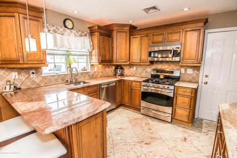 19 Mapleton Rd, Old Bridge, NJ 08857 photo 13