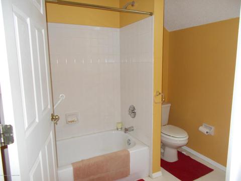 622 Devon St, Forked River, NJ 08731 photo 4