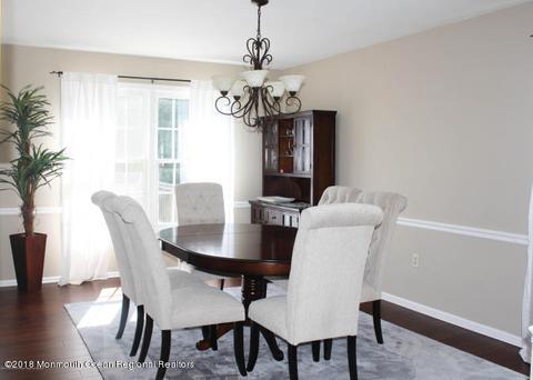 5 Steeple Chase Rd, Millstone, NJ 08535 photo 6