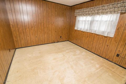 7 Mohawk Dr, Matawan, NJ 07747 photo 8