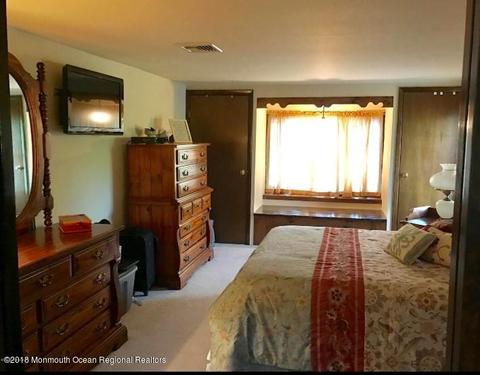 54 Wilson Ave, Matawan, NJ 07747 photo 8
