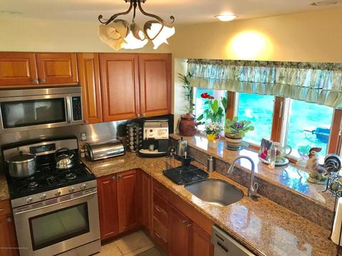 54 Wilson Ave, Matawan, NJ 07747 photo 3