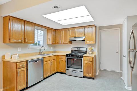 25 Sheffield Dr, Forked River, NJ 08731 photo 9