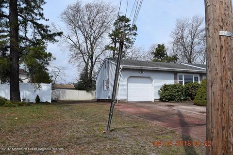 494 Irisado Dr, Brick, NJ 08723 photo 2