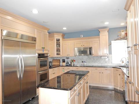 1015 Devon St, Forked River, NJ 08731 photo 3
