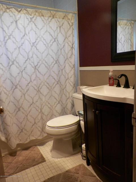 1 Robert Ave, Howell, NJ 07731 photo 8