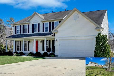 28 James Dr, Waretown, NJ 08758 photo 1