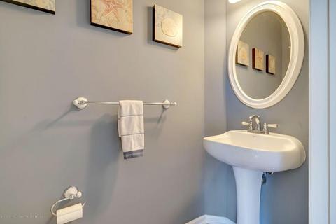 28 James Dr, Waretown, NJ 08758 photo 8