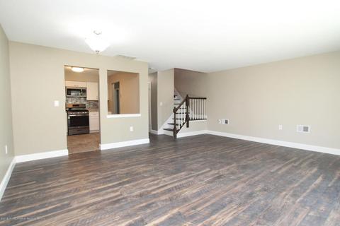 9 Bramble Ln, Matawan, NJ 07747 photo 18