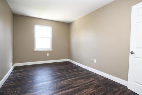 9 Bramble Ln, Matawan, NJ 07747 photo 22