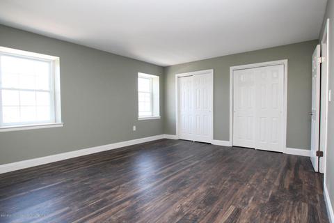 9 Bramble Ln, Matawan, NJ 07747 photo 6