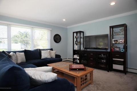 29 Ingram Cir, Matawan, NJ 07747 photo 14