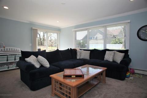 29 Ingram Cir, Matawan, NJ 07747 photo 15