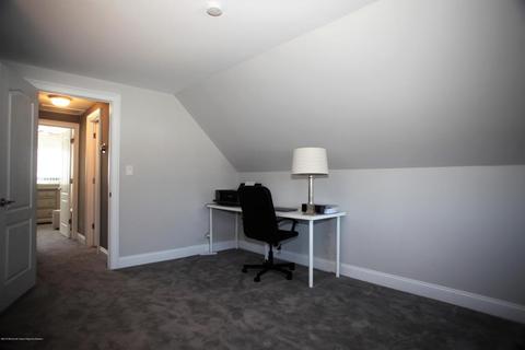 29 Ingram Cir, Matawan, NJ 07747 photo 22