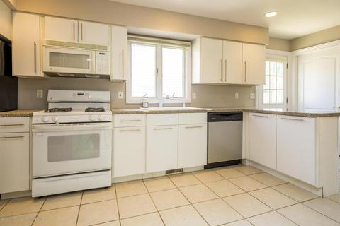 26 3rd St, Rumson, NJ 07760 photo 11
