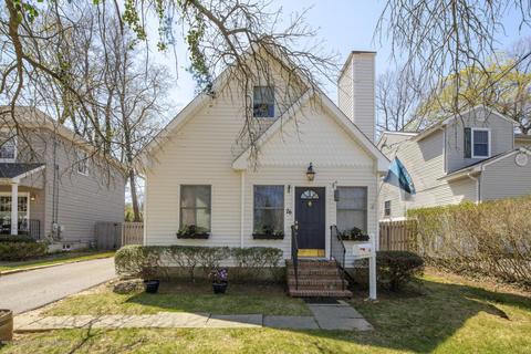 26 3rd St, Rumson, NJ 07760 photo 2