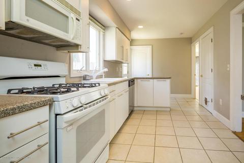 26 3rd St, Rumson, NJ 07760 photo 10