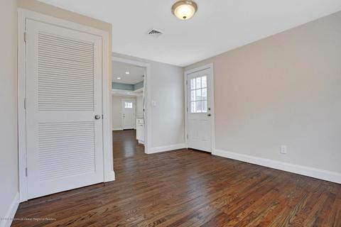 565 Cranmore Dr, Brick, NJ 08723 photo 13
