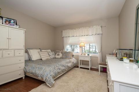 17 Walnut Ct, Matawan, NJ 07747 photo 15
