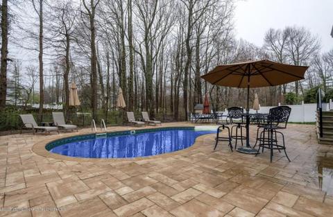 17 Walnut Ct, Matawan, NJ 07747 photo 17