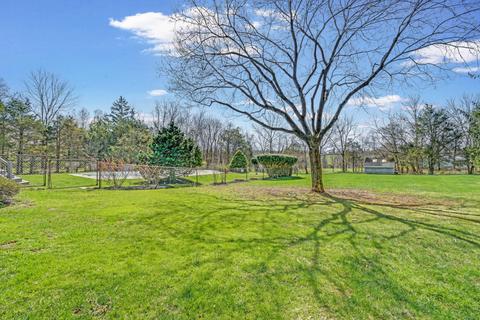 21 Lenape Ln, Skillman, NJ 08558 photo 3
