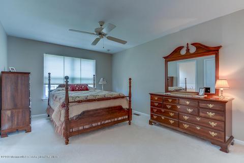 9 Jared Ct, Howell, NJ 07731 photo 13