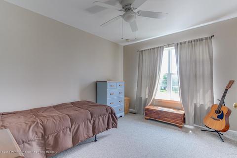 9 Jared Ct, Howell, NJ 07731 photo 15