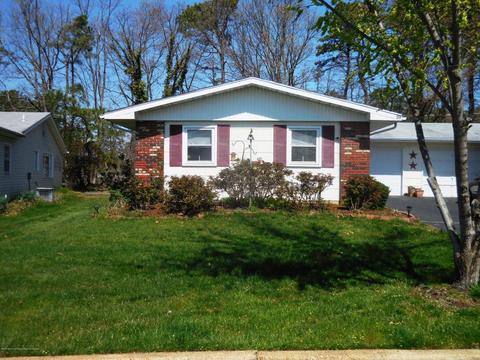 69 Markham Rd, Brick, NJ 08724 photo 2