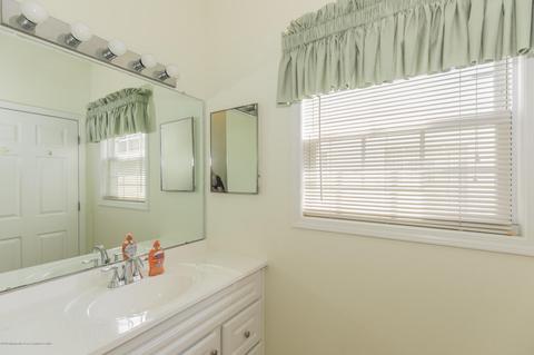 7 Devin Ln, Brick, NJ 08723 photo 16