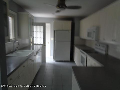 560 Diamond Rd, Jackson, NJ 08527 photo 4