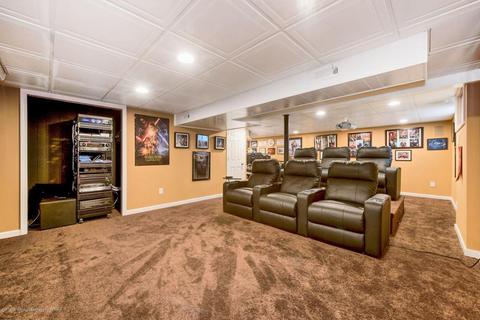 4 Willow Ct, Parlin, NJ 08859 photo 15