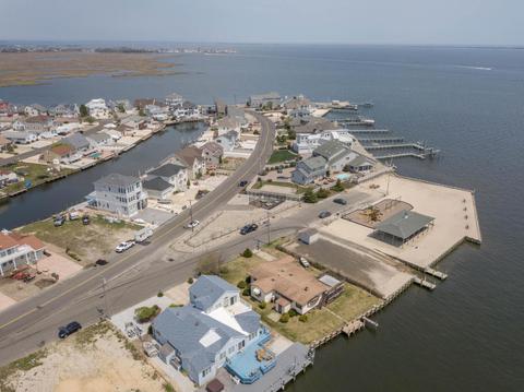 1103 Capstan Dr, Forked River, NJ 08731 photo 2