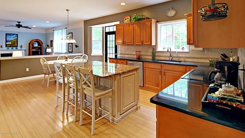 8 Arrowhead Cir, Jackson, NJ 08527 photo 8