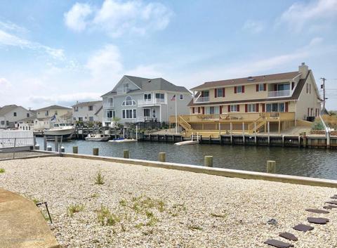 817 Bowline Dr, Forked River, NJ 08731 photo 4