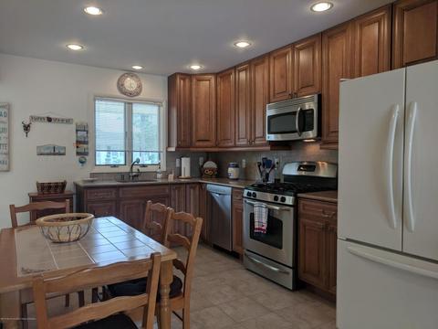 56 E Pampano Dr, Brick, NJ 08723 photo 16