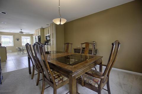 561 Oaktree Ln, Jackson, NJ 08527 photo 4