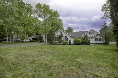 561 Oaktree Ln, Jackson, NJ 08527 photo 21