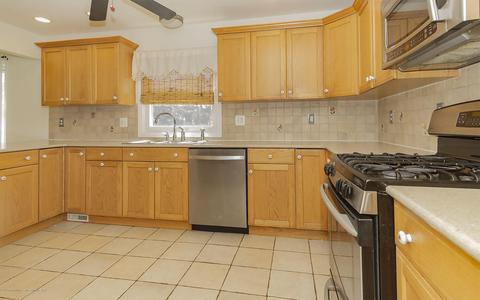 35 Tanglewood Rd, Brick, NJ 08724 photo 8