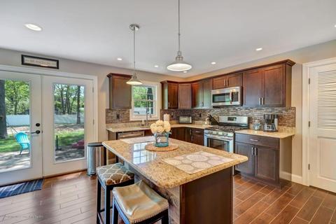 9 Sunset Dr, Howell, NJ 07731 photo 11