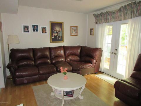 43 Conifer St, Howell, NJ 07731 photo 8