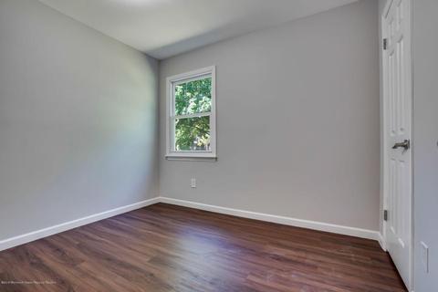 4 Townsend Dr, Matawan, NJ 07747 photo 19