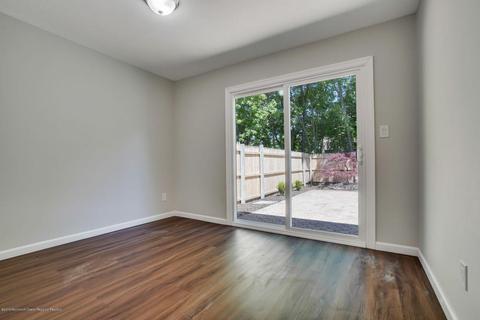 4 Townsend Dr, Matawan, NJ 07747 photo 23