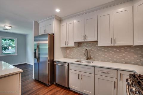 4 Townsend Dr, Matawan, NJ 07747 photo 14