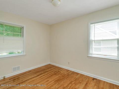 55 Forrest Ave, Rumson, NJ 07760 photo 11